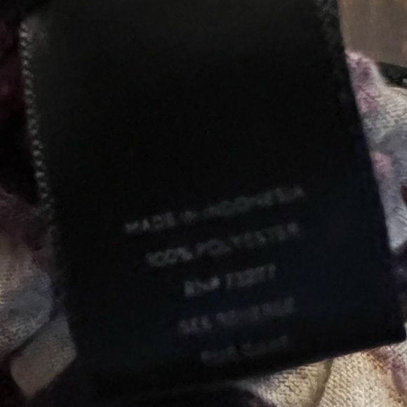 ⭐️ Simply Vera Vera Wang Long Sleeve Top - Picture 6 of 6